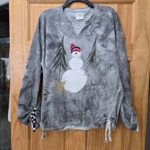Snowman Graphic Gray Handpainted Sweatshirt